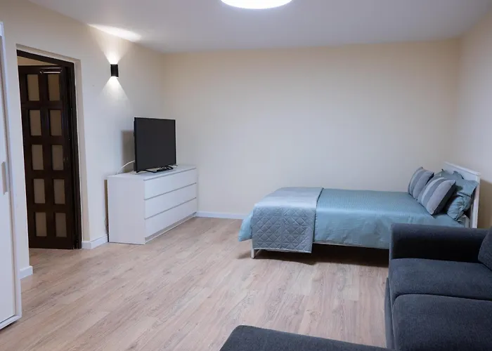 Apartment Smaranda 3 *